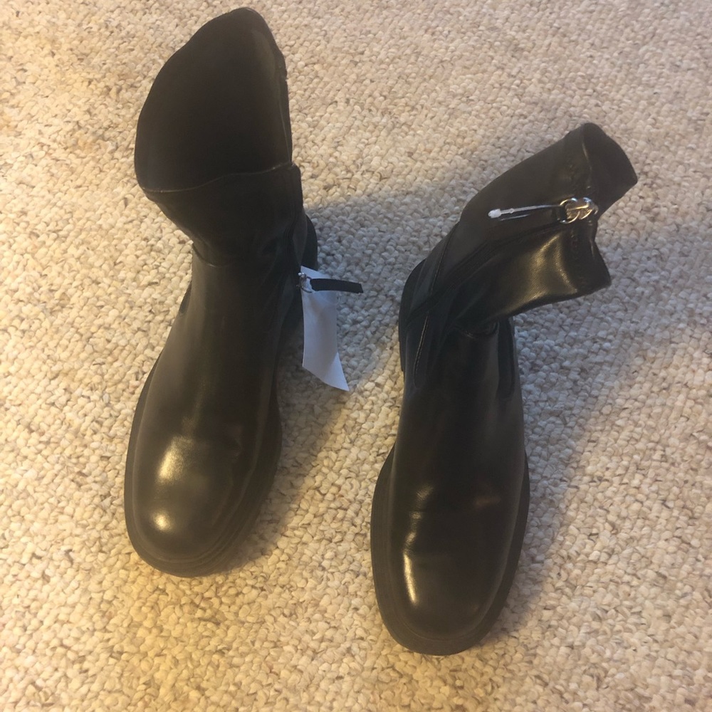 Nwt $69  ZARA Brown Leather Ankle Boots w/ Lug Soles     Size: 6.5 / 37